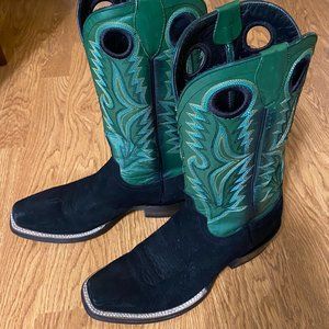 Azulado Boots 8M Like New